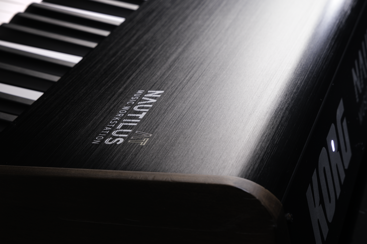 Korg Synthesizer, digital, NAUTILUS AT, 88 Keys, 9 Sound Engines, Aftertouch