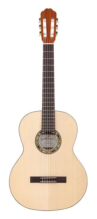 Kremona - R65S - classic guitar solid spruce and walnut