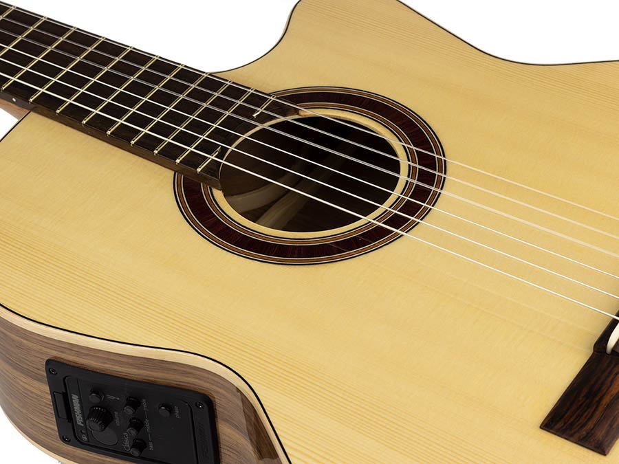 Kremona - R65CW - Classic Guitar Solid Spruce and Walnut