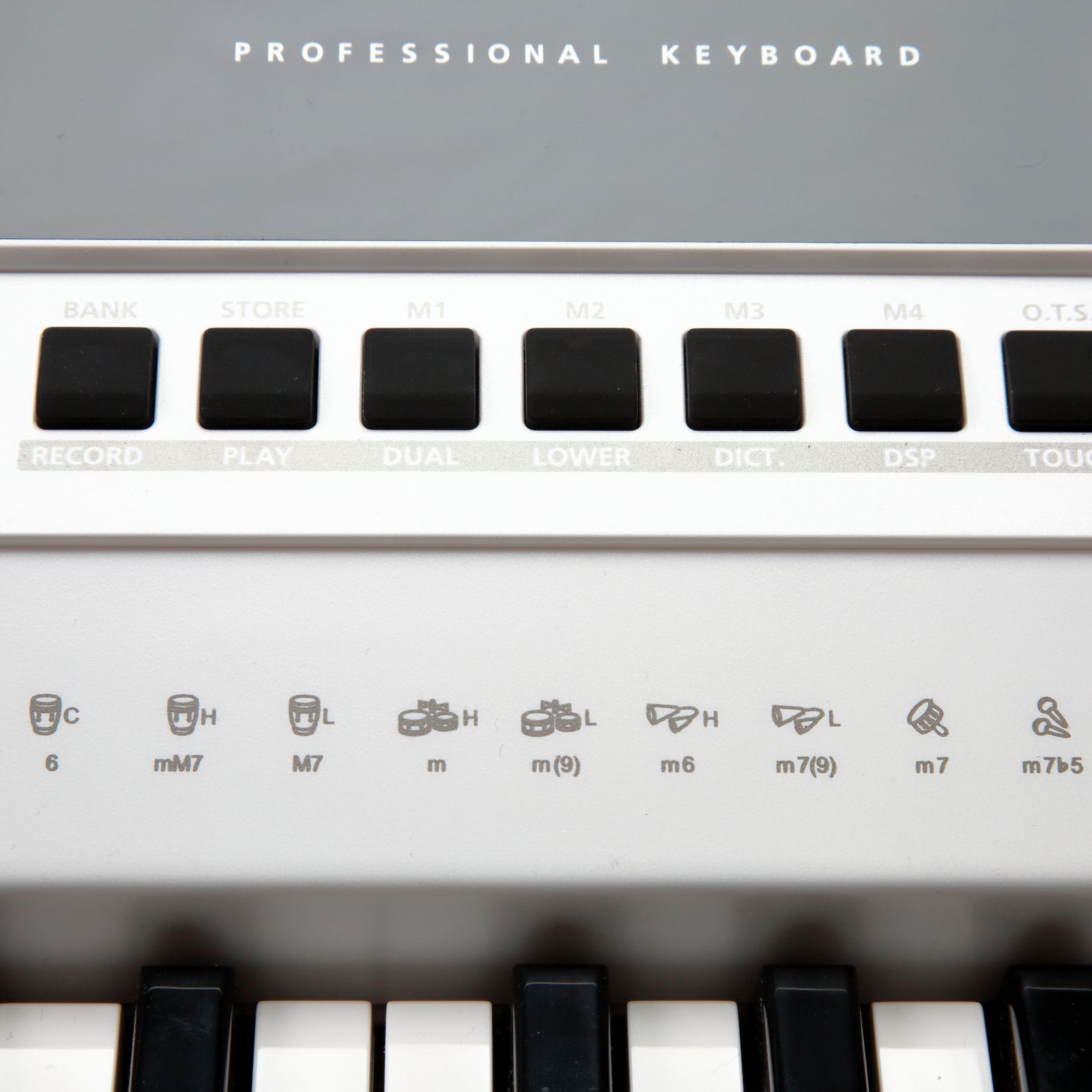 Kurzweil – KP140-WH – Arranger Keyboard