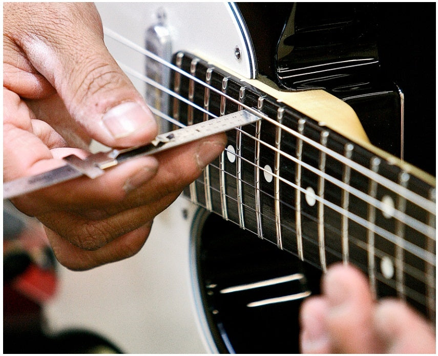 Hoe onderhoud ik mijn gitaar? Essentiële Tips voor het Goed Afstellen van Je Gitaar
