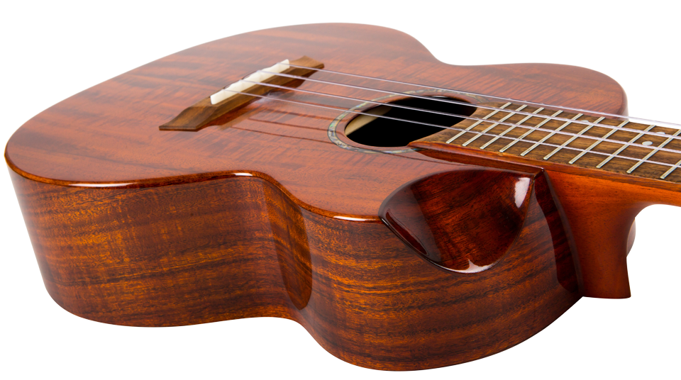 Flight MUSTANG TENOR EQ -A – elektro-akoestische tenorukelele