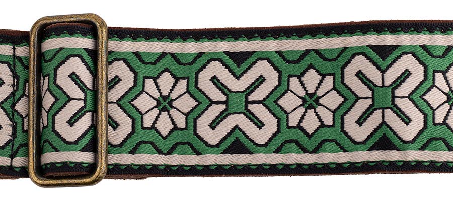 Gaucho GST-1283-2 Classic Jacquard Series Gitaarband van 5 cm breed jacquardweefsel, leren uiteinden met bevestigingspinnen, messing gesp en suède achterzijde, groen-wit