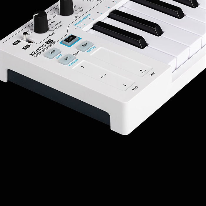 Arturia - Arkeystep37 - Keyboard Controller with A Polyphonic Step Sequencer