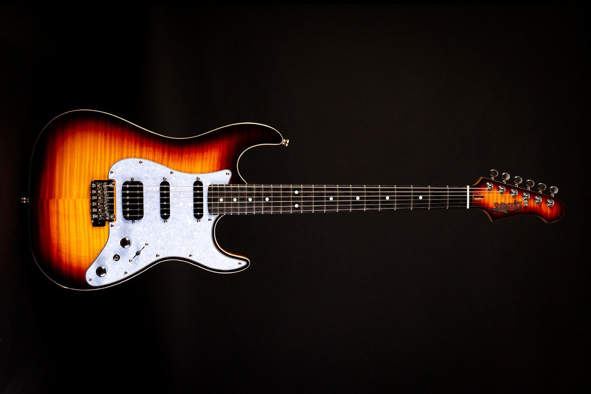 JET Guitars JS 600 BS – elektrische gitaar – S-stijl HSS Mahonie met gevlamd esdoorn top, Sunburst