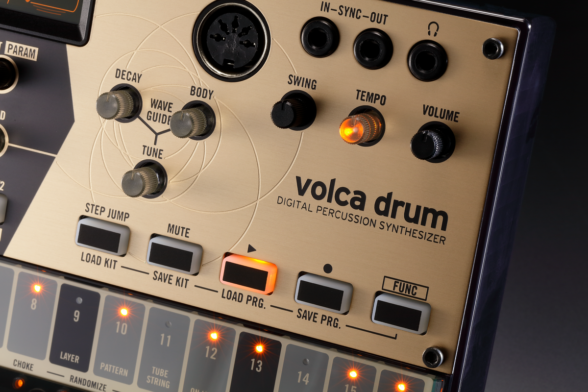 Korg Synthesizer, digitaal, volca drum, Physical Modelling, 6 parts, Sequencer