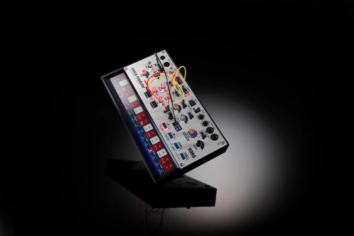 Korg Synthesizer, analoog, volca modular, semi-modulair, Sequencer, Patchkabel