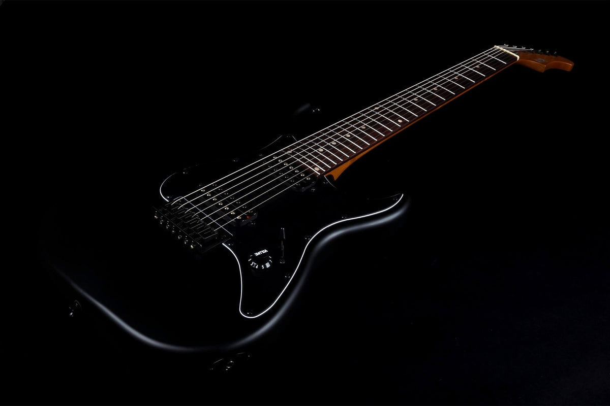 JET Guitars JS-407 MBK R – elektrische gitaar – S-stijl 7-snarige HH mat Zwart, palissander toets