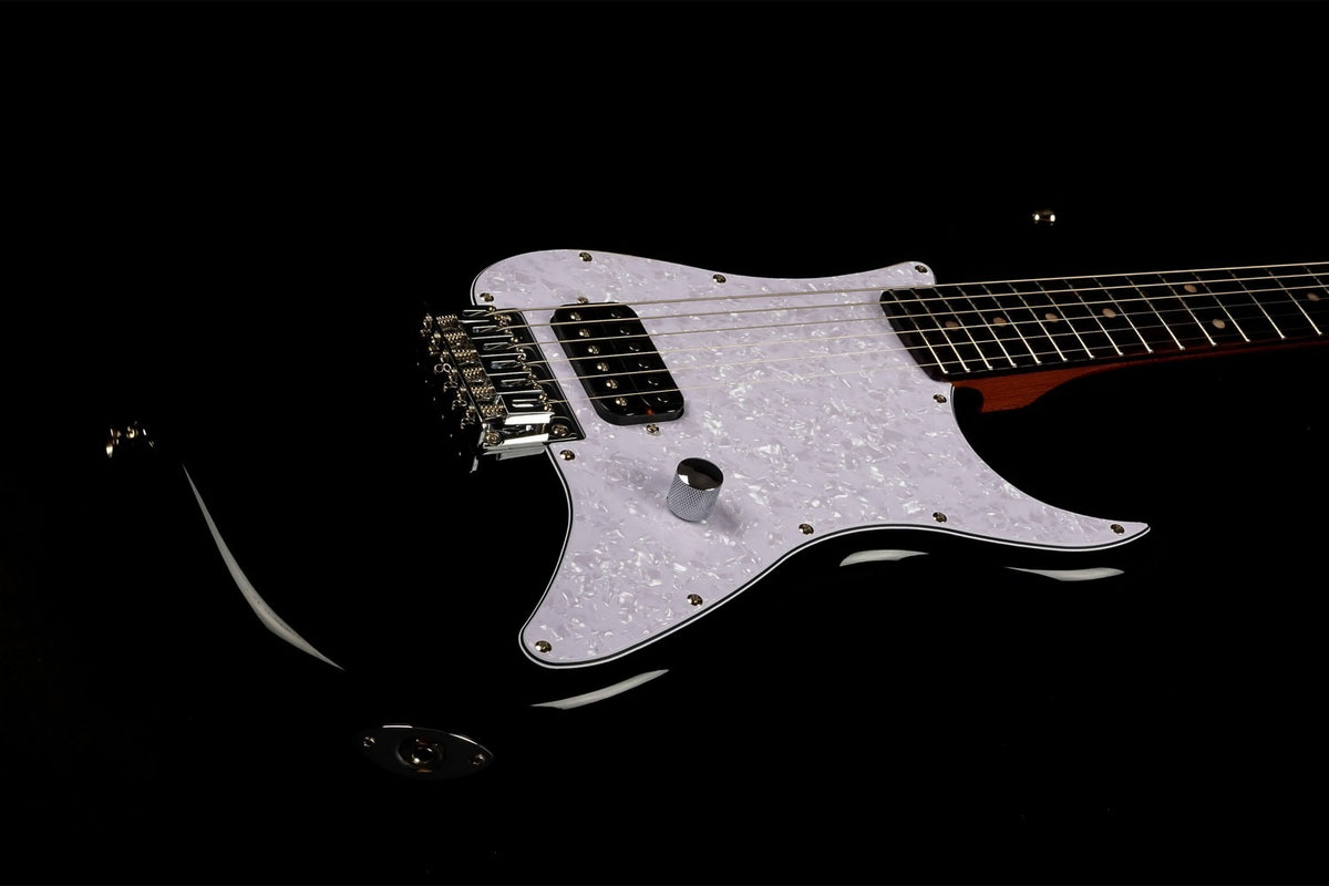 JET Guitars JS-400 HT BK – elektrische gitaar – S-stijl HSS Hardtail Zwart, palissander toets
