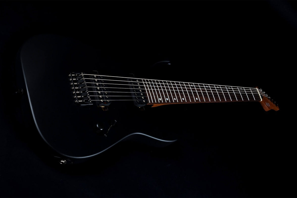 JET Guitars JS-507 BK Stygian – elektrische gitaar – S-stijl 7-snarige Stygian HH Satijn Zwart, palissander toets