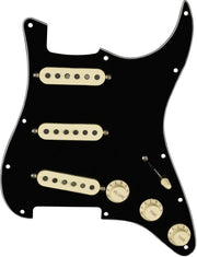 Fender 0992343506 Tex-Mex Stratocaster SSS Voorbedrade Slagplaat Zwart 11-Gaats