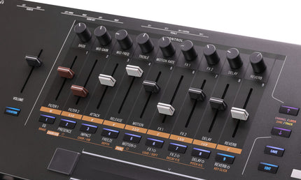 Kurzweil – K2088 – Synthesizer