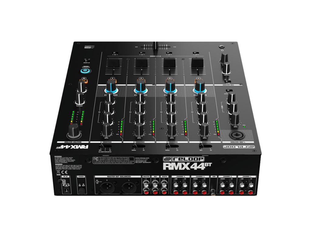 Reloop RMX-44BT Ideaal voor als het feestje in een karaoke veranderd