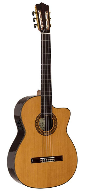 Salvador Cortez - CC-60CE - classic guitar