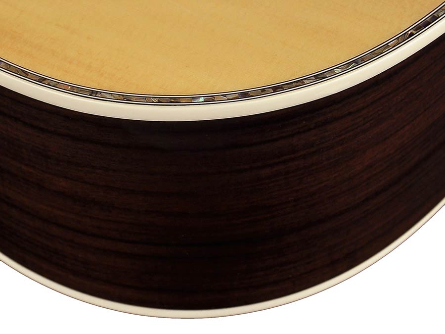 Richwood - A-70-Va - Handmade Auditorium Ooo Guitar