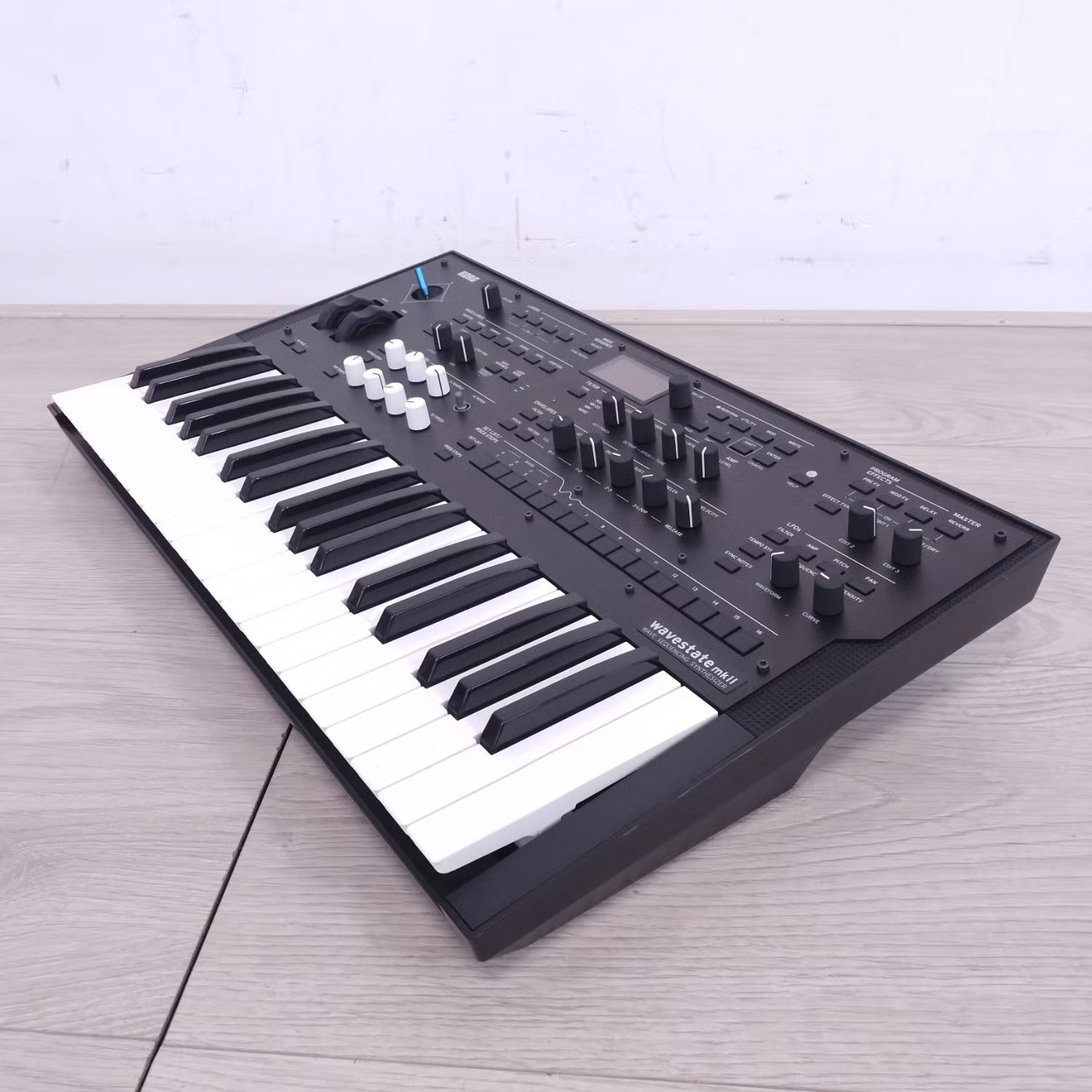 Korg Wavestate MK2 Synthesizer
