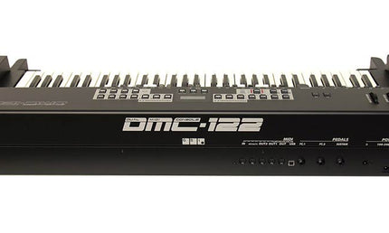 dual manual midi controller, 2x 61 waterfall keys, 20 drawbars, 6 pots, fully programmable