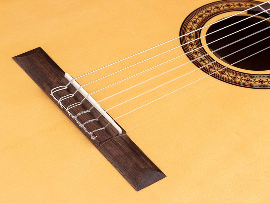 Salvador Cortez CS-25 Solid Top Artist Series Klassieke Gitaar Sparren – afbeelding 4