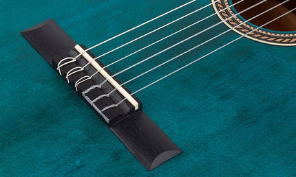 Valencia - VC204TBU - Classic Guitar 4/4 – Transparent Blue