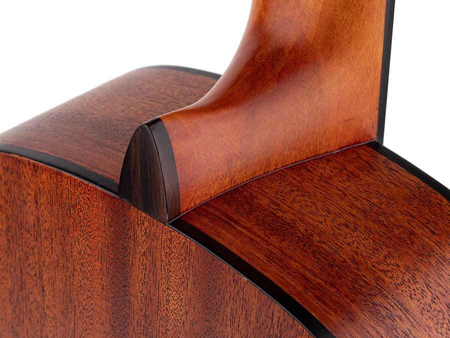 Valencia - VC304 - Classic Guitar 4/4 – Mahogany, Natural