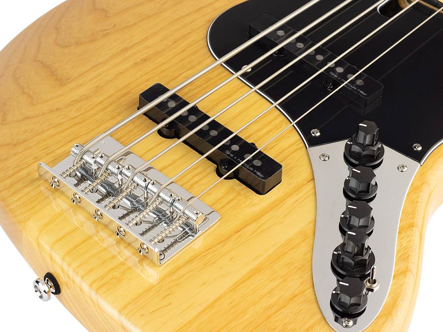 Sire Basses - V7v+ S5/nt - Swamp Ash 5-String Active Bass Guitar – Natural