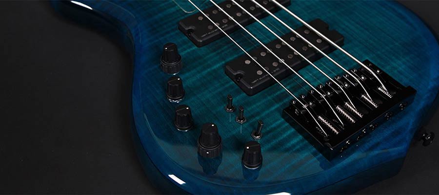 Sire Basses - M7+ S5l/tbk - Lefty Swamp Ash + Solid Maple 5-String Bass Guitar – Transparent Black