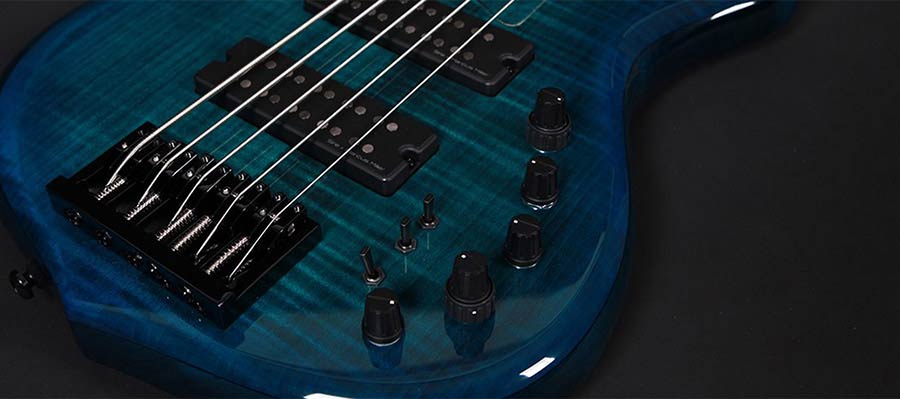Sire Basses - M7+ A5f/tbl - Fretless Alder + Solid Maple 5-String Bass Guitar – Transparent Blue