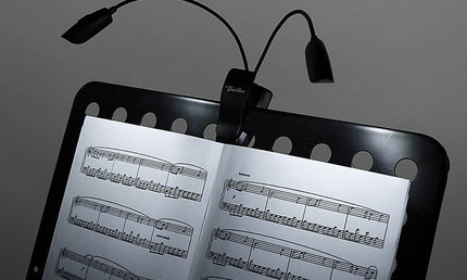 music stand light fixture with 2x 3 LEDs, with adjustable brightness, 3xAAA 1.5v included