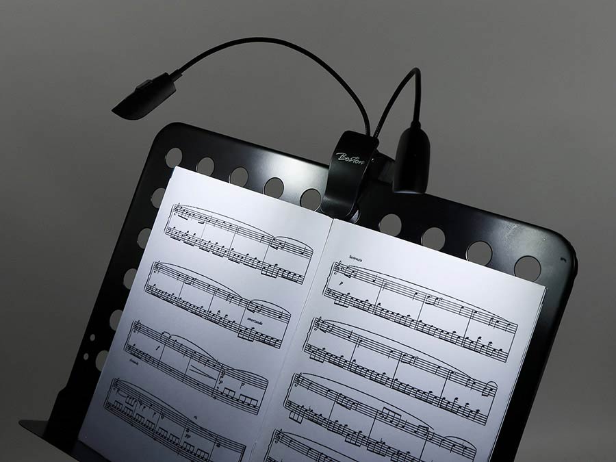 music stand light fixture with 2x 6 LEDs, with adjustable brightness, 3xAAA 1.5v included