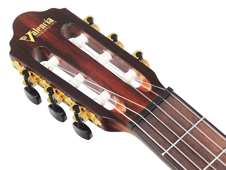 Valencia - VC564 - Classic Guitar 4/4 – Walnut, Natural