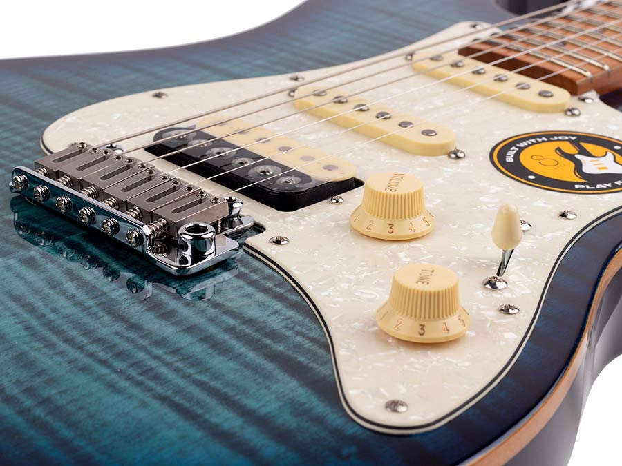 Sire Guitars - S7fm/tbl - Electric Guitar S-Style with Flamed Maple Top - Transparent Blue