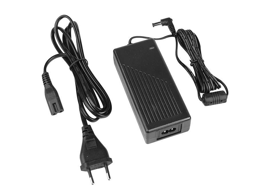 Medeli - MAD15/2500 - power supply 15v 2500mA (all DP home pianos and AKX10/AK603)