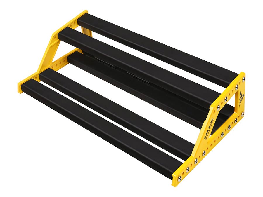 pedal board Bumblebee M, 445mm(W)x243mm(D)x90mm(H), with carry bag