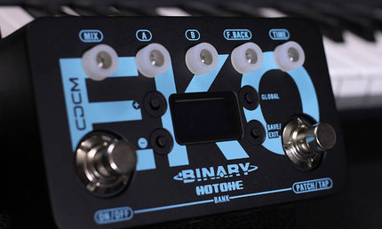 CDCM delay effect pedal BINARY EKO, with 17 sounds