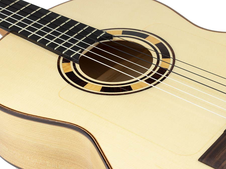 Kremona - ROSA B - Classic Guitar ROSA BLANCA Solid Spruce and Solid Cypress
