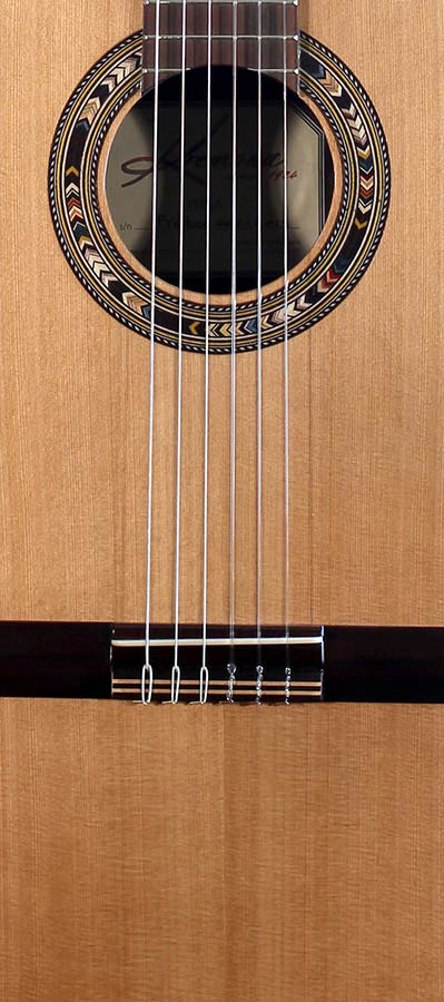Kremona - VEREA - Classic Guitar Solid Red Cedar and Indian Rosewood