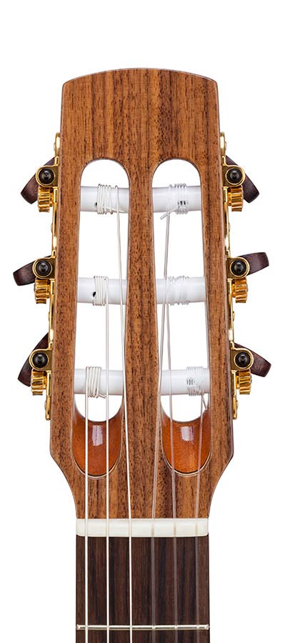 Kremona - KIANO - Classic Guitar Solid Spruce and Walnut