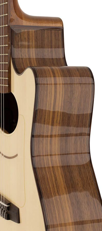 Kremona - DAIMEN - Classic Guitar Solid Spruce and Walnut