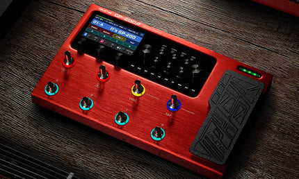 multi-effects processor with IR + amp/cab simulation + effects + looper + audio interface, 9V PSU