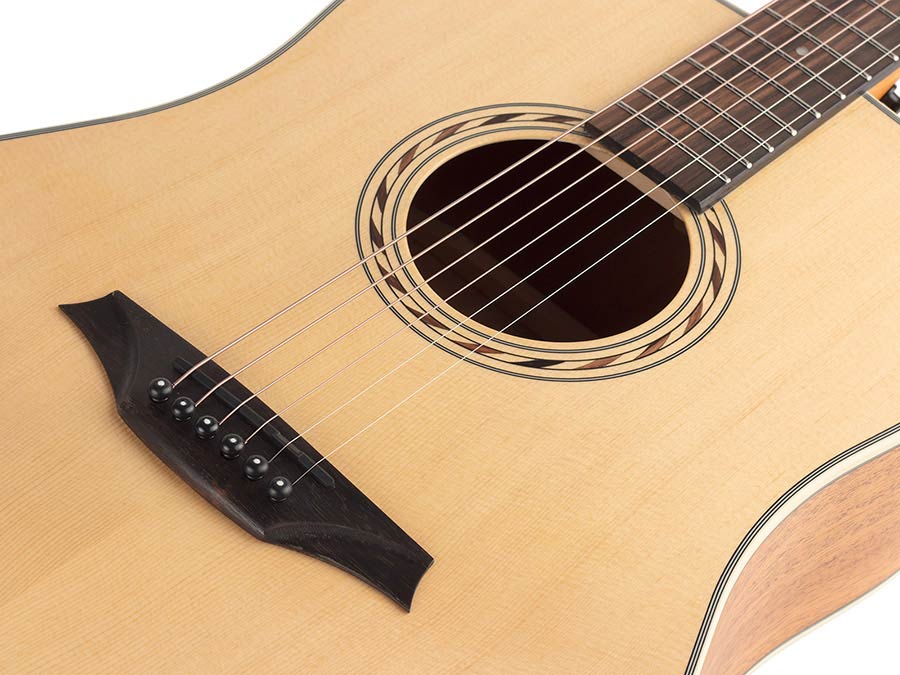 dreadnought guitar, spruce top, mahogany back & sides, amara ebony fb, natural