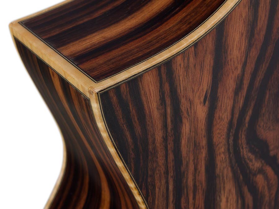 concert guitar all solid tonewoods, amara eb back & sides & fb, Fishman, natural, heavy duty bag