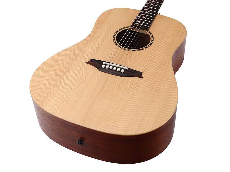 dreadnought guitar with solid spruce top, mahogany b&s, amara ebony fb, natural - plastic free