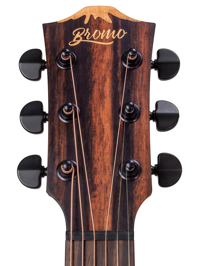 Hillside auditorium guitar, spruce top, mahogany back & sides, amara ebony fb, natural