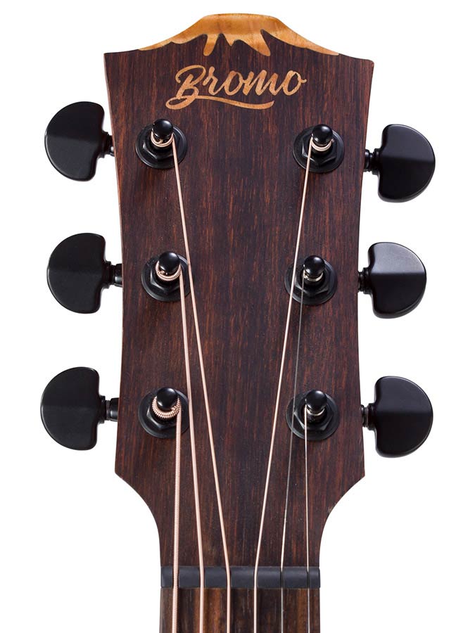 Hillside auditorium guitar with solid spruce top, mahogany b&s, cutaway, amara ebony fb, natural