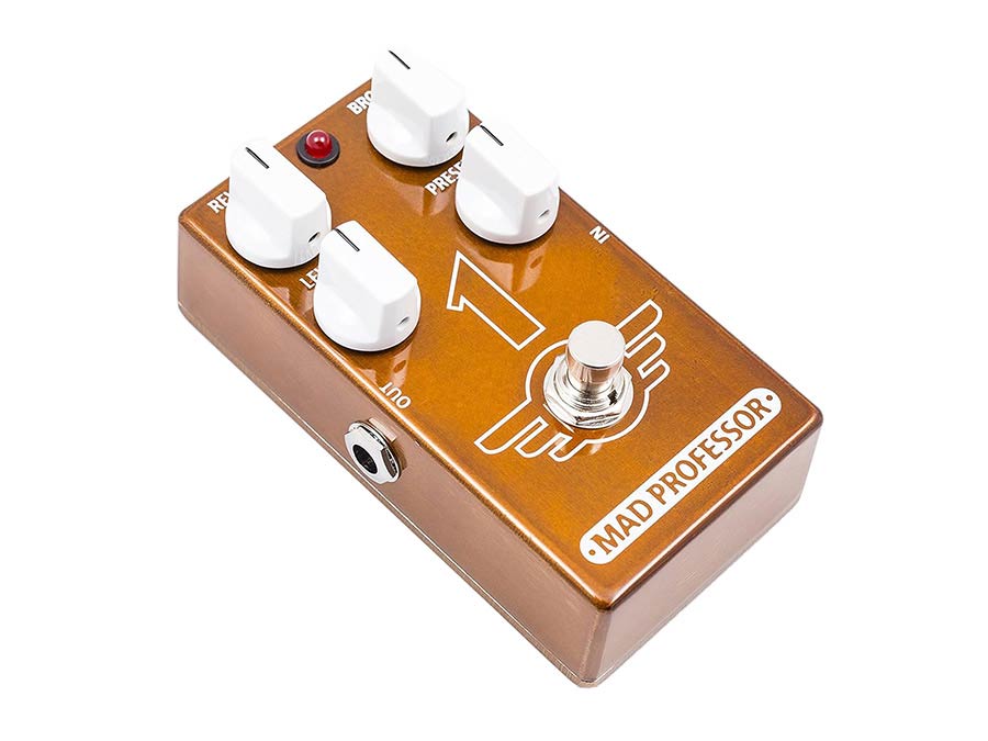 effect pedal "1" Brown Distortion with reverb