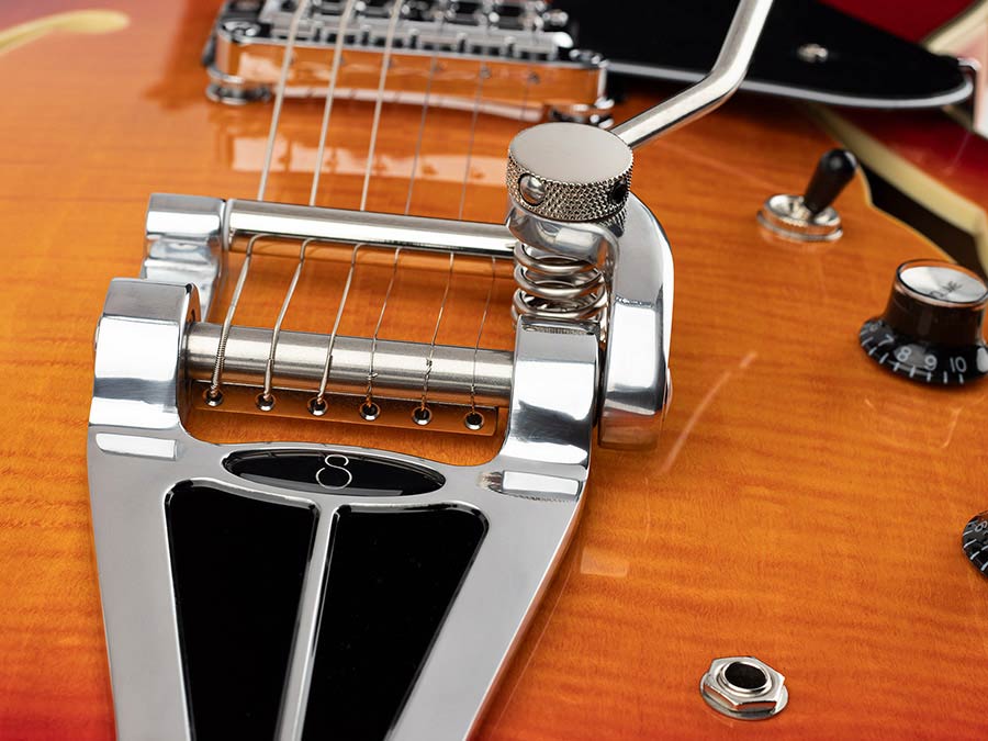 Sire Guitars - H7t/cs - Electric Archtop Guitar with Tremolo – Cherry Sunburst