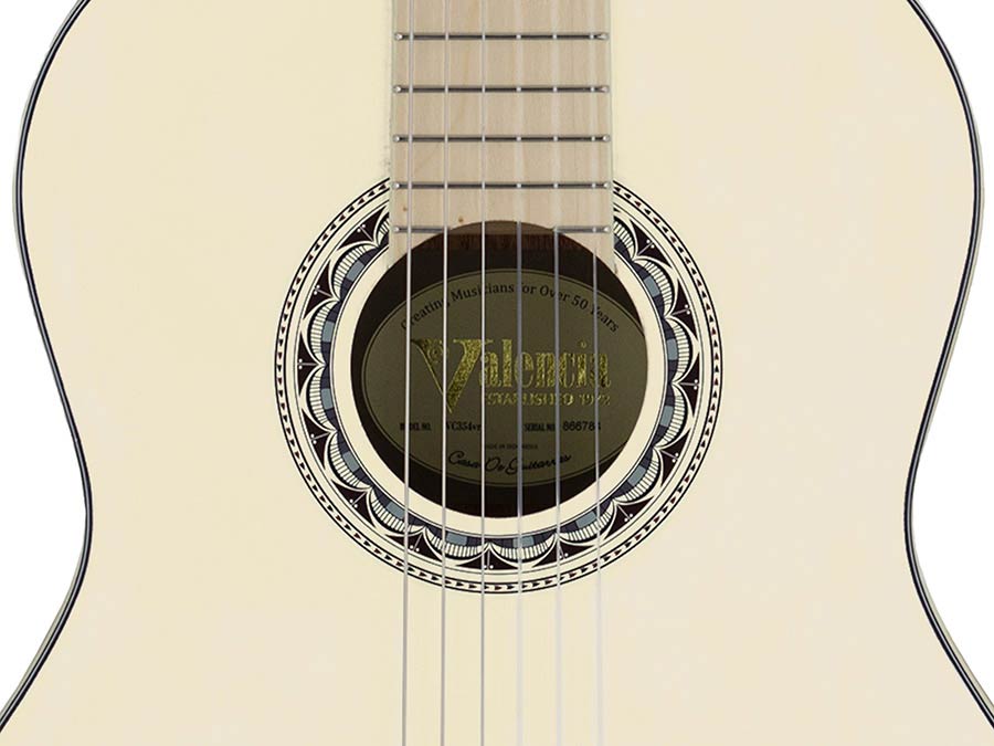 Valencia - VC354HVR - Classic Guitar With Hybrid Neck 4/4 – Mahogany, Ivory
