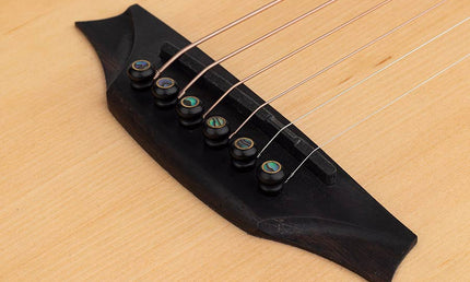 traveller guitar all solid tonewoods, amara ebony b&s & fb, natural, piezo, strap & heavy duty bag