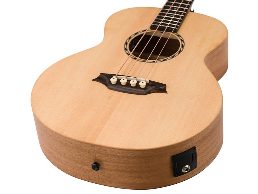 mini jumbo Bass guitar with solid spruce top, mahogany b&s, amara ebony fb, EQ and gigbag