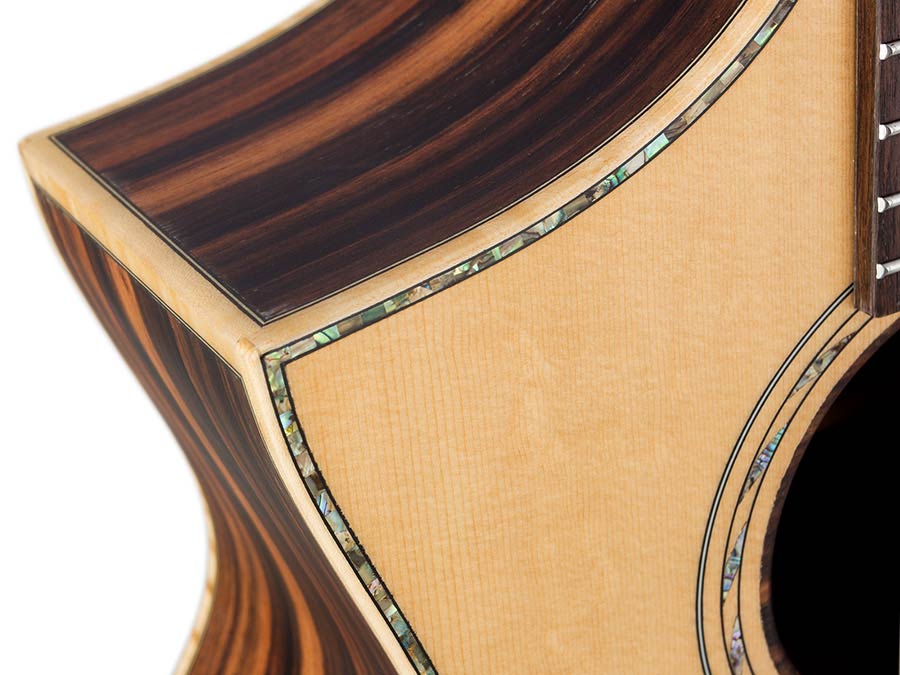 lefty concert guitar all solid tonewoods, amara eb back & sides & fb, Fishman, natural, with bag